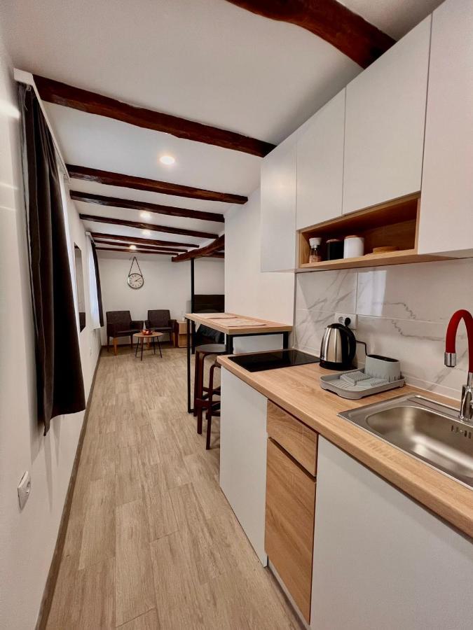 Stone House Central Belgrade Studio Luaran gambar
